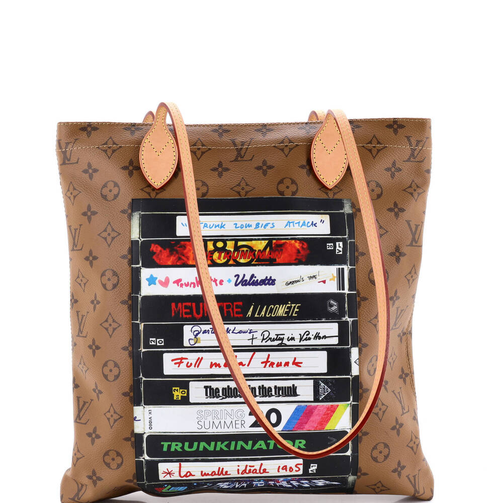 Louis Vuitton Carry It Tote